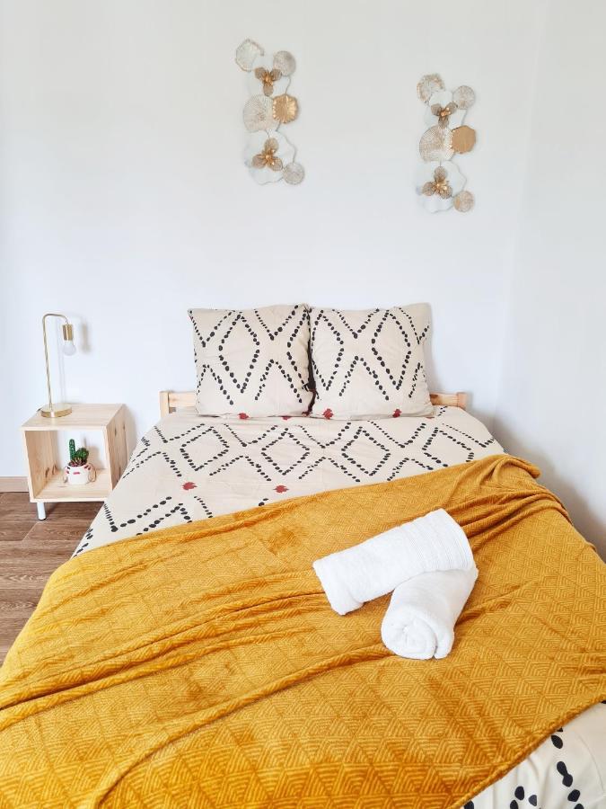 Le Petit Charmeur, Parking, Wifi, Gare Apartamento Flers  Exterior foto